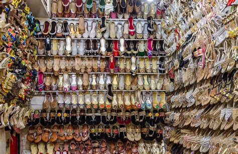 shoes wholesale in delhi